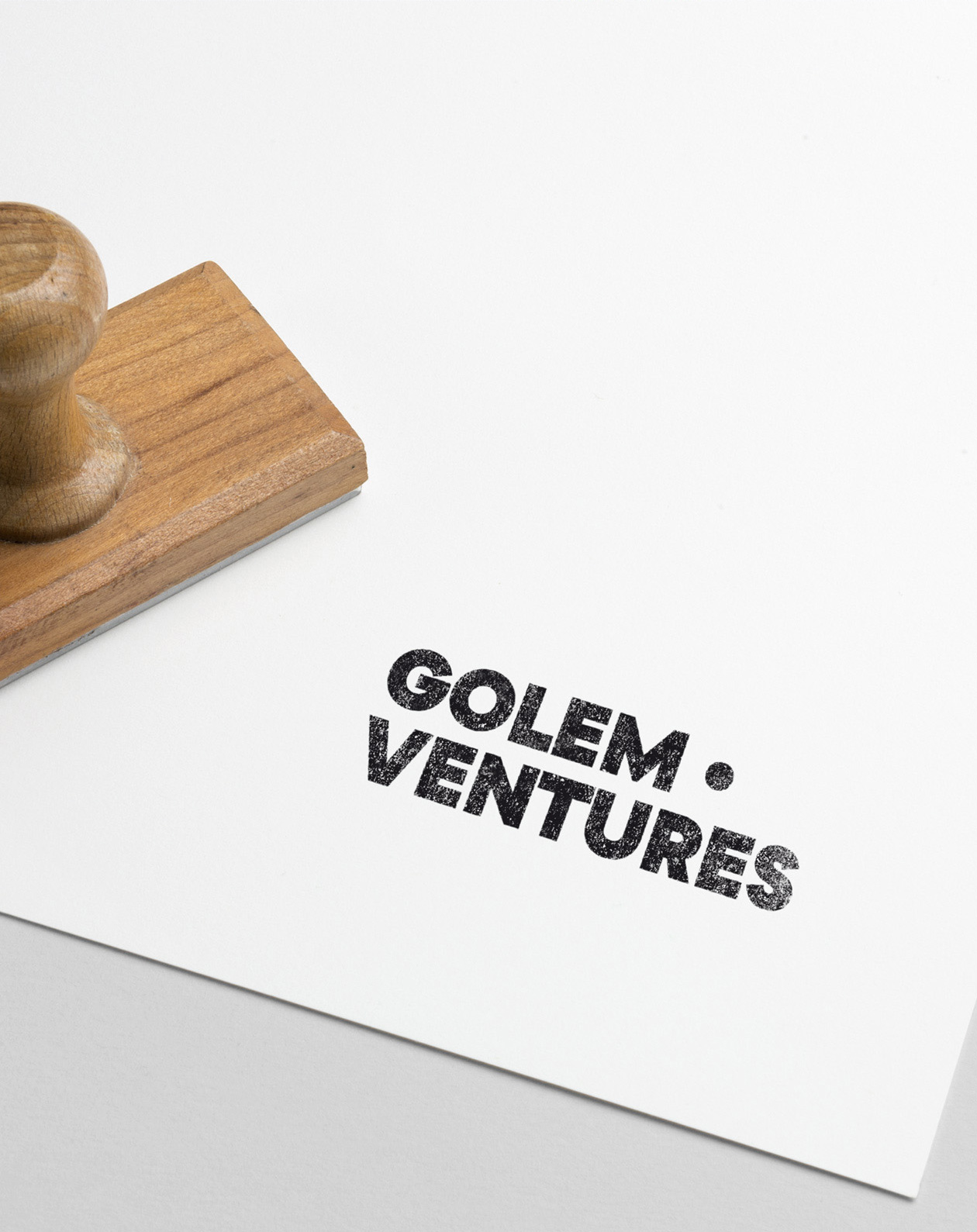 logo branding golem 05